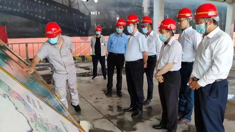 国投集团外部董事曹培玺一行 调研国投湄洲湾港